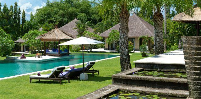 Villa Chalina Estate, Private swimming pool